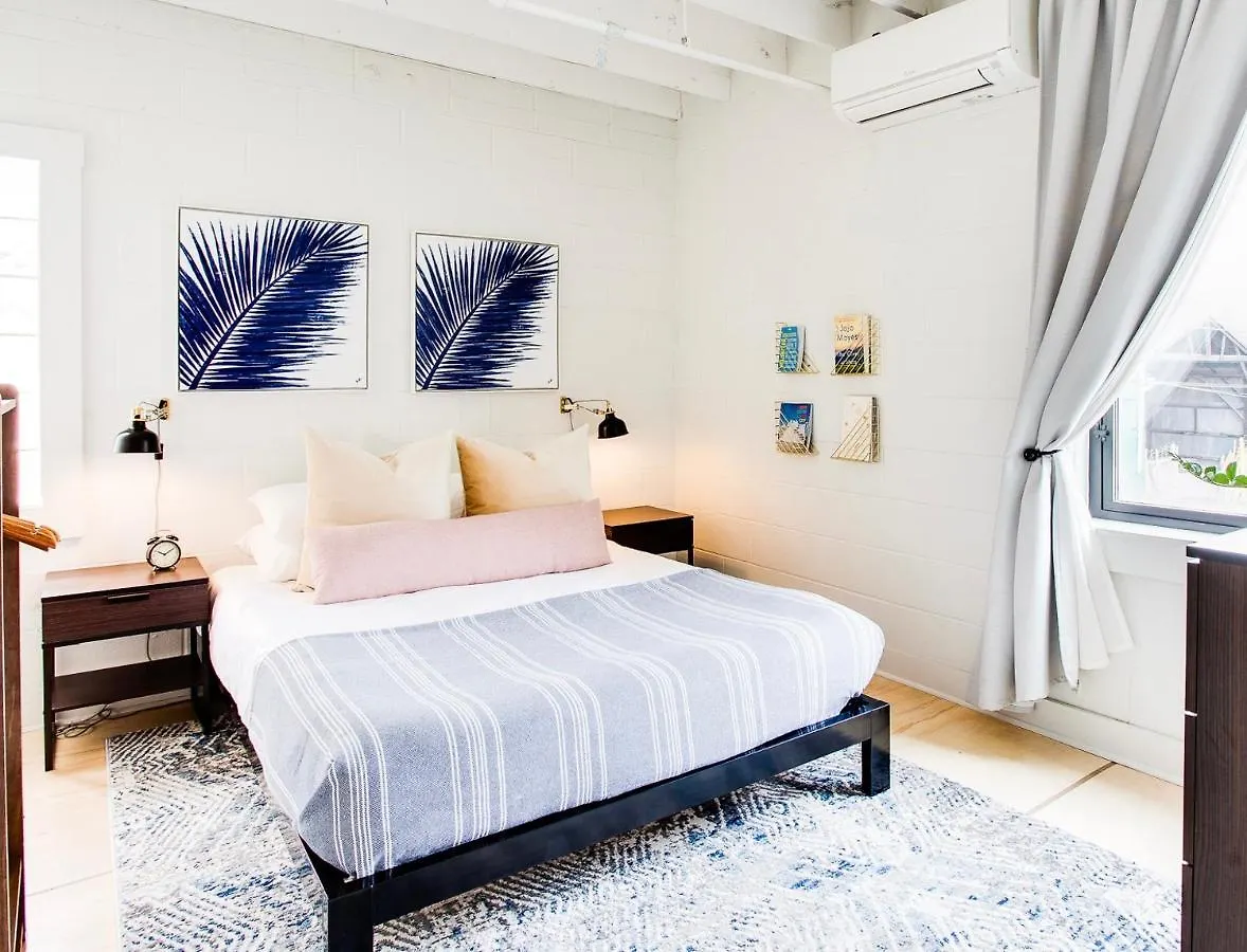 Stellar Suites Louisville Hotel