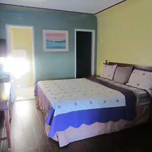 Travel Eagle Motel