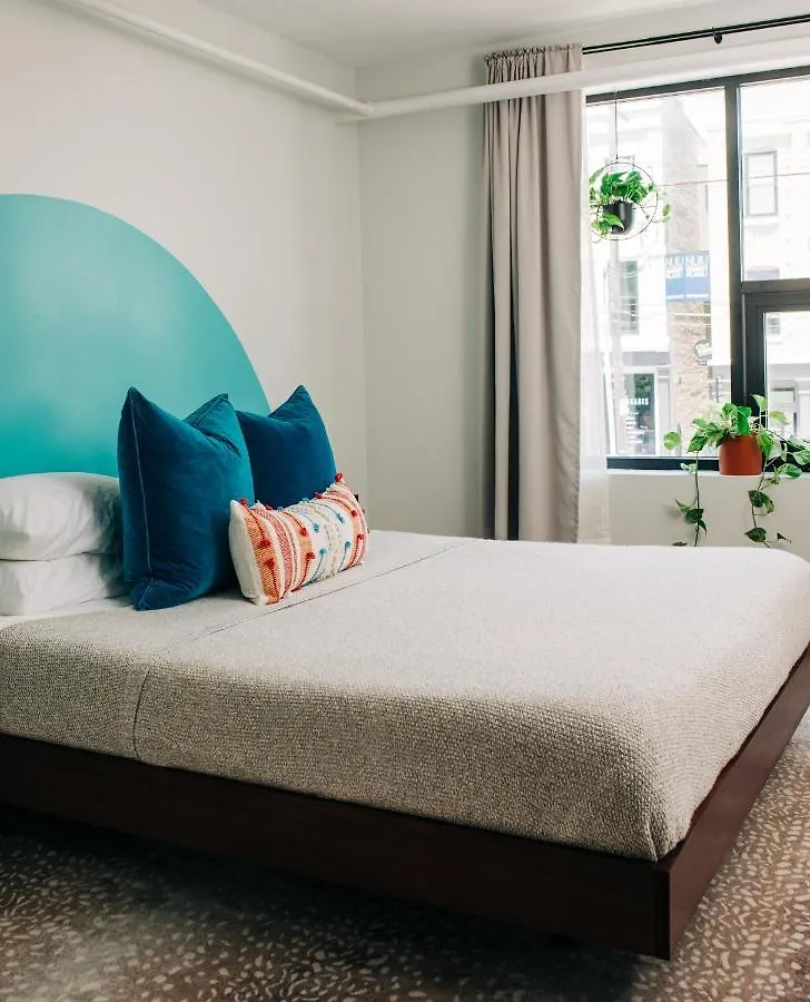 Stellar Suites Louisville Hotel